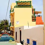 Pefkakia Park 3* Ermoupoli