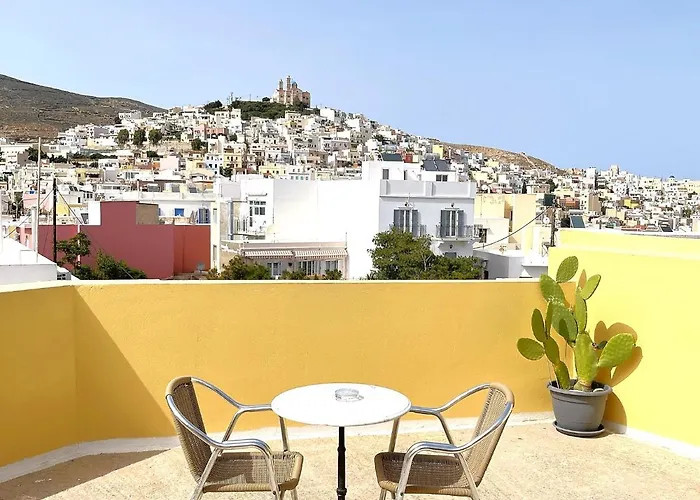 Pefkakia Park 3* Ermoupoli