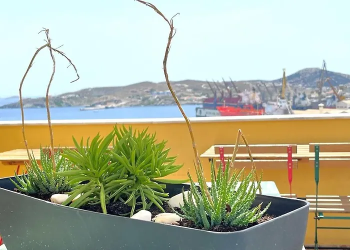 Pefkakia Park Gæstehus