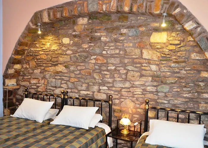 Pefkakia Park Gæstehus