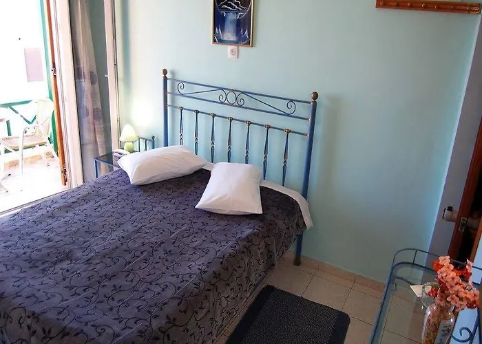 Gæstehus Pefkakia Park 3*