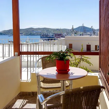 Pefkakia Park 3* エルムポリ