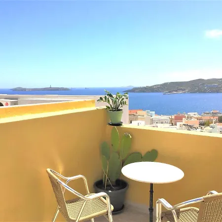 Pefkakia Park Guest house 3*