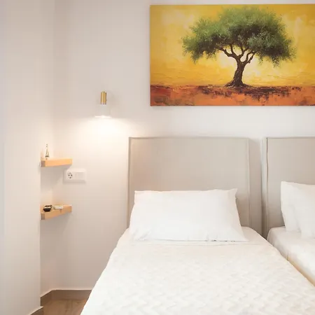 Pefkakia Park 3* Ermúpoli