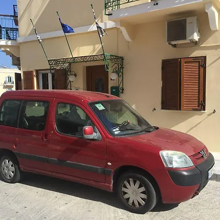 Pefkakia Park ゲストハウス