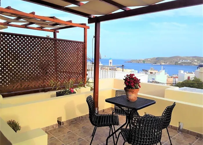 Pefkakia Park Konukevi 3*