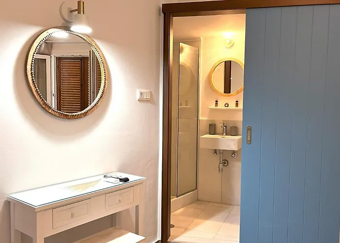 Pefkakia Park 3* Ermoupoli