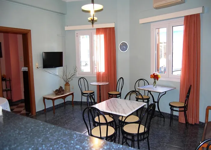 Pefkakia Park 3* Ermoupoli